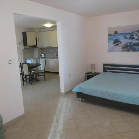 Apartment Pomorie * Pomorie